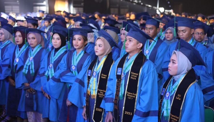wisuda