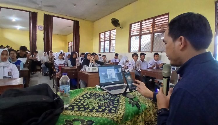 Masa Depan Dimulai di Sini! UBSI Tangerang Gelar Workshop AI Kreatif Bersama Siswa SMA/SMK