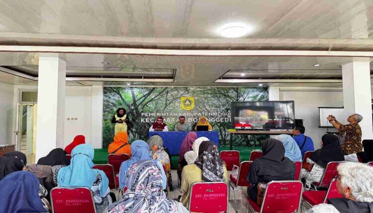 Dukung UMKM Naik Kelas, UBSI Sosialisasikan Business Model Canvas di Desa Bojong Baru