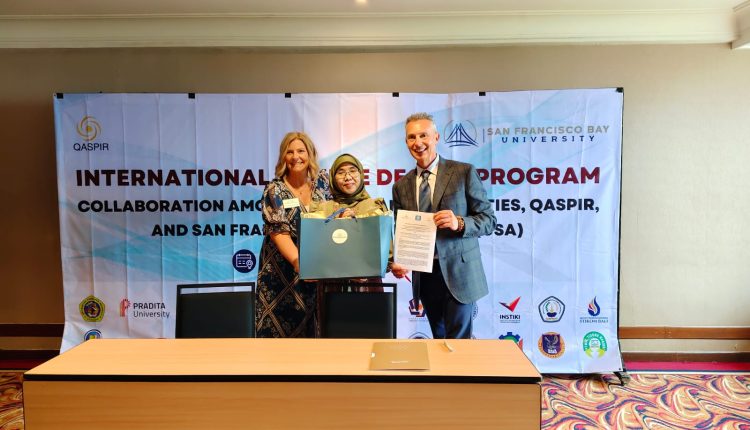 UBSI Teken MoU Internasional: Menuju Kampus Bertaraf Dunia Bersama SFBU