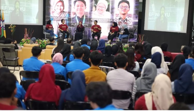 Dari Desa ke Panggung Penghargaan: Kisah Inspiratif & Revolusioner Mahasiswa UBSI di BSI Explore 2025