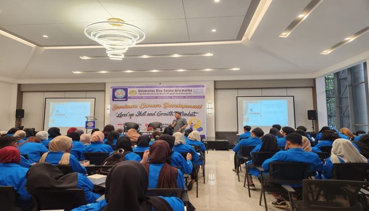 Siap Mental & Skill! Mahasiswa UBSI Dibekali Growth Mindset Hadapi Dunia Kerja