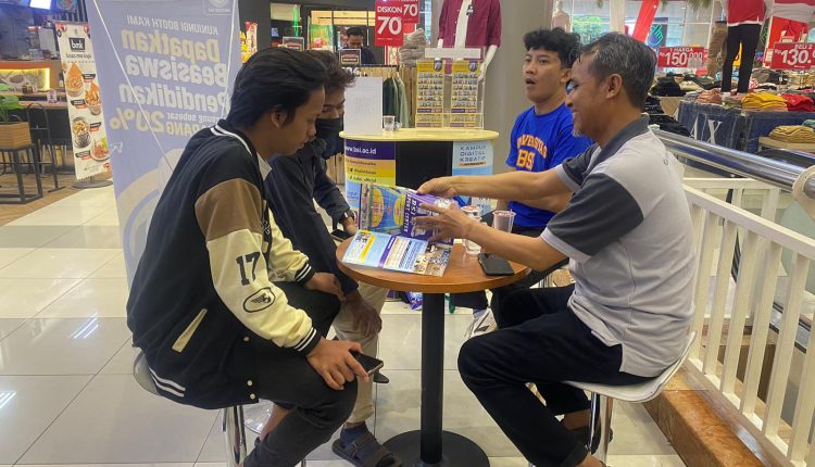 Bawa KTP, Pulang Jadi Mahasiswa! Cuma di Open Booth UBSI Cengkareng