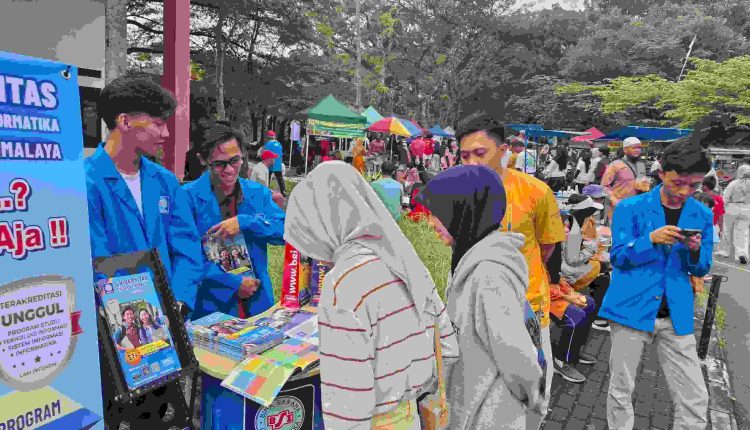 Open Booth