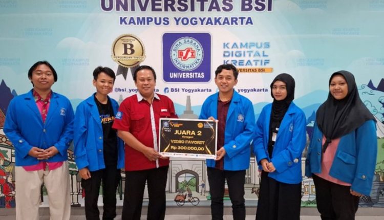 Mahasiswa UBSI