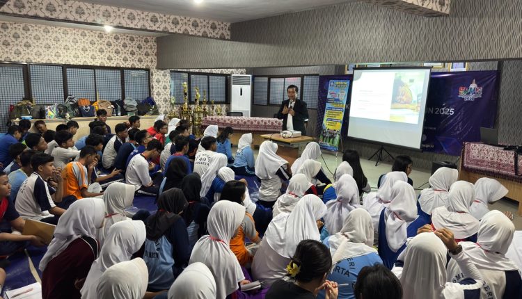 Lindungi Siswa dari Judi Online, SMAN 62 Jakarta Gandeng UBSI Kampus Jatiwaringin dalam Workshop Literasi Digital