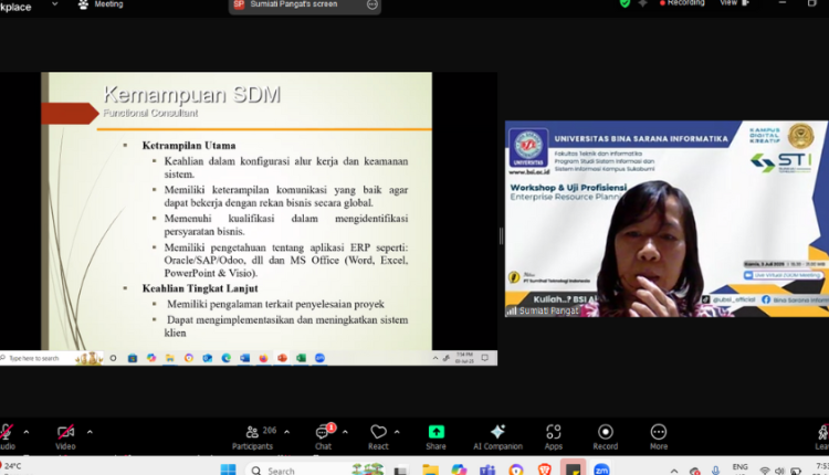 Mahasiswa UBSI Kampus Sukabumi mengikuti workshop ERP secara daring melalui zoom meeting untuk persiapan uji kompetensi industri.