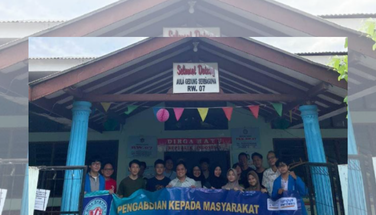UBSI Edukasi Warga Pesanggrahan tentang Internet Sehat dan Bijak Sesuai Regulasi ITE