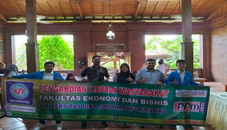 Sosialisasi Pajak untuk UMKM: Universitas BSI Dukung Kampung Digital Jatibening Naik Kelas