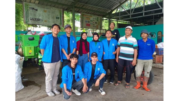 Mahasiswa UBSI Ajak Warga RW 20 Tangerang Wujudkan Sila Ketiga Lewat Aksi Gotong Royong