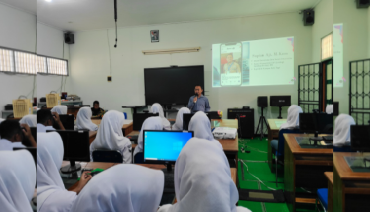 UBSI Buka Rahasia AI: Siswa SMAN 1 Bantarbolang Belajar ‘Sihir’ Teknologi di Balik Gadget