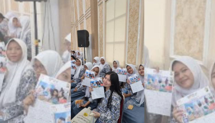 SMKN 1 Bekasi Antusias di Stand UBSI, Foto Booth dan Kalender 2025 Jadi Kenangan Manis