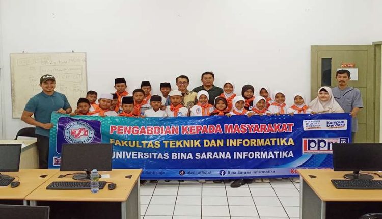 Pelatihan Canva