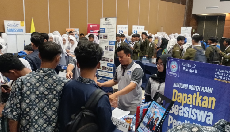 UBSI hadir sebagai Kampus Digital Kreatif dalam Kampus Expo 2025 di SMAN 1 Telagasari.