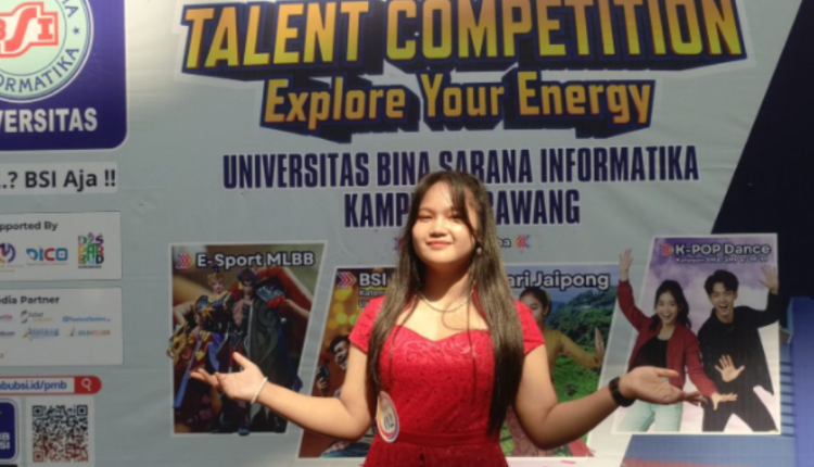 Vania Sulistyo Juara 1 BSI Star di ajang BSI Flash 2025 UBSI Kampus Karawang