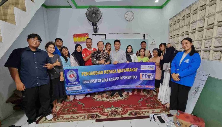 Dosen UBSI Latih Penyaji Kuliner TPA Ar-Rasyidiyah Hadapi Situasi Darurat dengan Cerdas