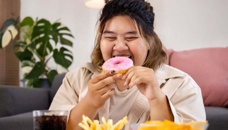 Obesitas, Musuh Diam-Diam yang Merenggut Kesehatan Reproduksi Remaja Putri
