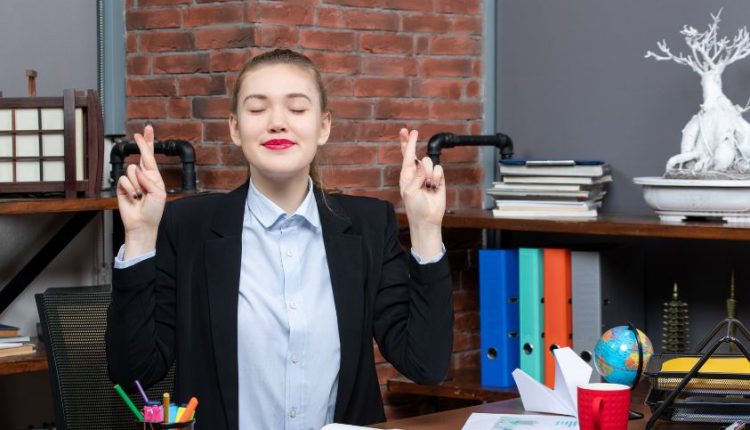 Bukan Cuma Skill Teknis! Pentingnya Emotional Intelligence untuk Karier Masa Depan