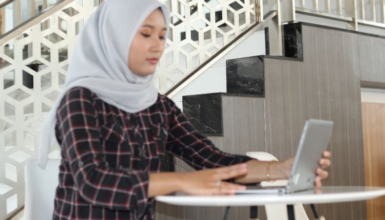 Kuliah Sambil Siap Kerja