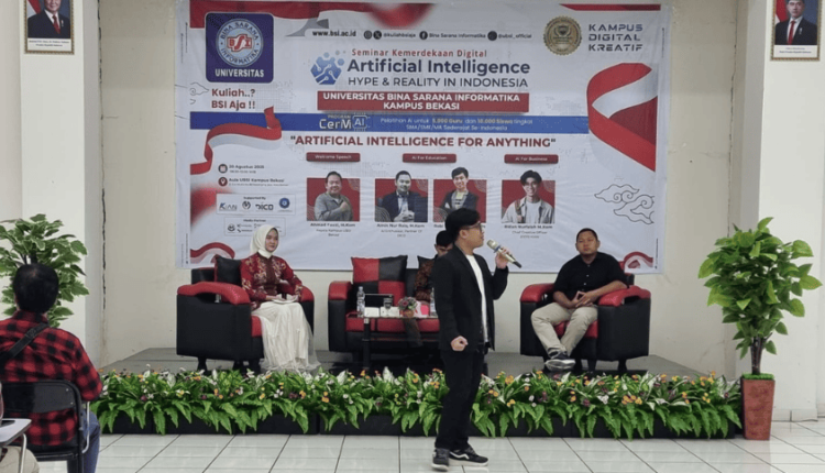Narasumber sedang menyampaikan materi AI dalam Seminar Kemerdekaan Digital di UBSI Kampus Bekasi