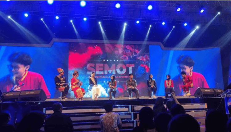 Mahasiswa Baru Menemukan Semangat Baru di SEMOT UBSI 2025 dengan Suasana Meriah