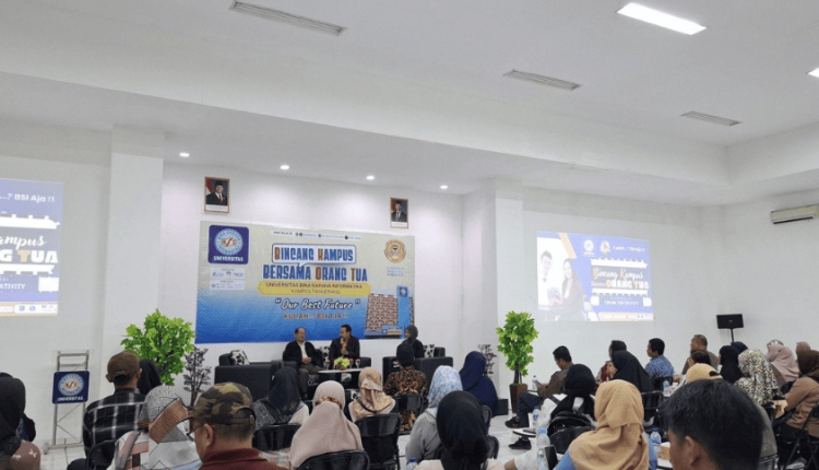 Perkuat sinergi kampus dan orang tua, UBSI Kampus Tangerang gelar kegiatan Bincang Kampus Orang Tua (BKOT)