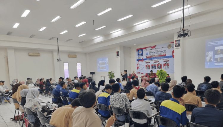 Suasana seminar Kemerdekaan Digital 2025 di Aula UBSI kampus Bekasi, Kolaborasi Akademisi dan Praktisi AI