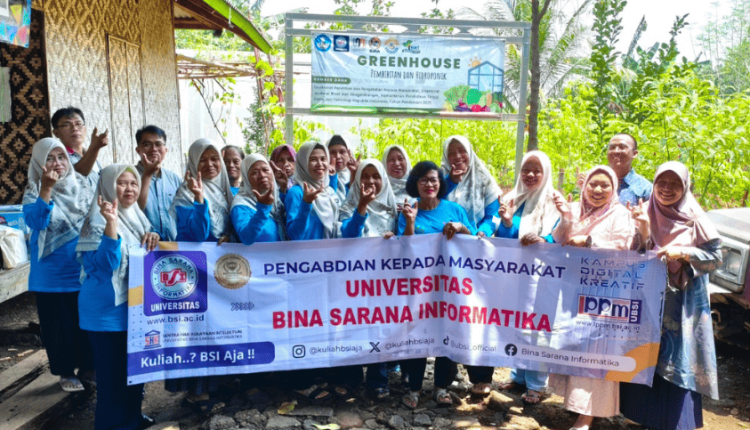 UBSI Dorong Digitalisasi Pemasaran Produk KWT Seruni Cibinong melalui Pelatihan Marketplace dan E-Commerce