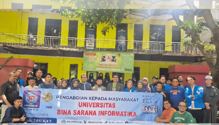 Foto Bersama UBSI Usai Gelar Training AI, Bekali Guru dan Pengasuh Pesantren dengan Keterampilan Digital