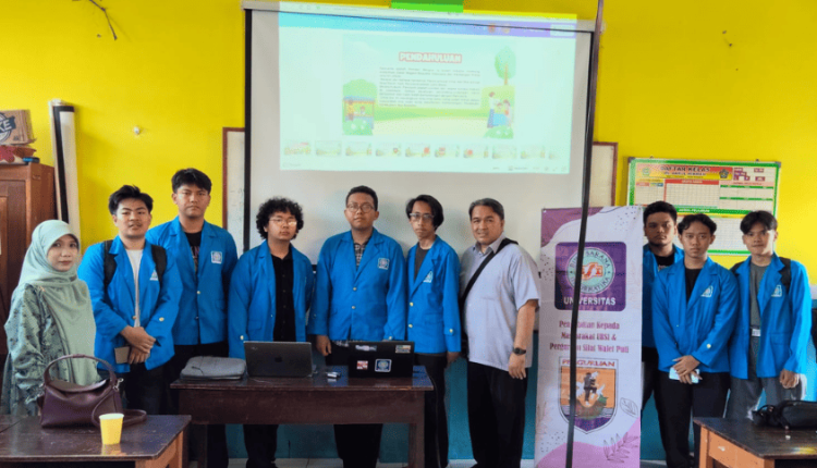Foto bersama UBSI dalam kegiatan Pelatihan Pemanfaatan AI dalam Pembuatan Presentasi di Perguruan Silat Walet Puti, Jakarta