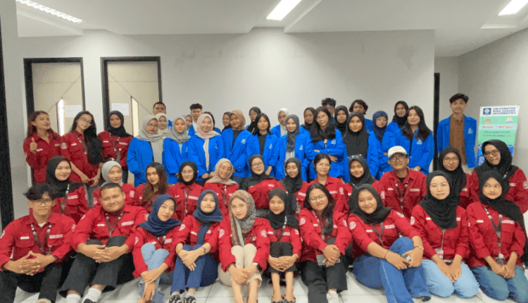 Foto bersama pengurus dan calon anggota HIMAMA UBSI setelah pelaksanaan rangkaian Open Recruitment DPC dan DPP periode 2026