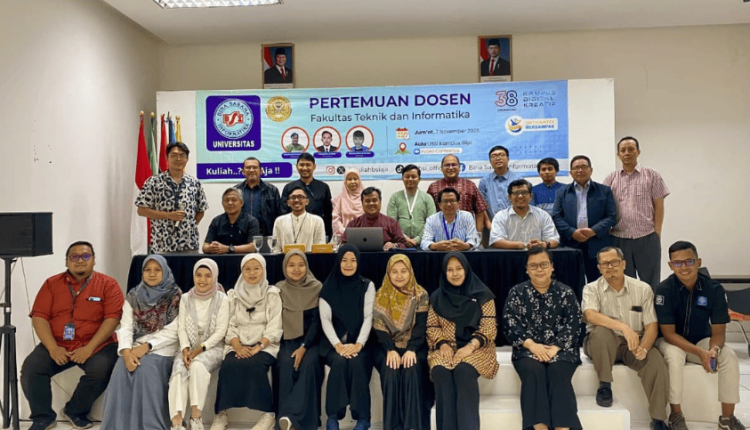 bersama Dekan Fakultas Teknik dan Informatika Universitas Bina Sarana Informatika (UBSI) bersama dosen dan tenaga kependidikan seusai pertemuan akademik di UBSI Slipi