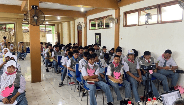 Seminar Kepemimpinan Digital hasil kolaborasi UBSI, DICO, dan SMK IP Yakin berlangsung inspiratif dengan antusiasme tinggi dari para siswa