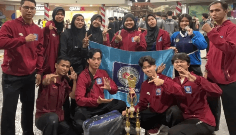 Foto bersama Atlet UKM Silat UBSI yang meraih prestasi pada Banten Pencak Silat Competition 2025