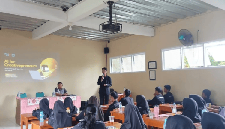 Suasana UBSI & DICO Dorong Kreativitas Siswa SMK Avicena Lewat Workshop AI