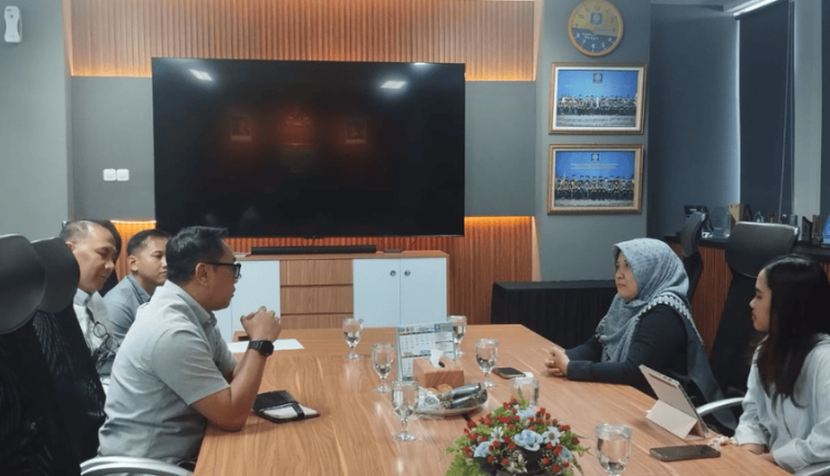 UBSI menerima kunjungan DJP Jakarta Barat untuk kegiatan monitoring Tax Center