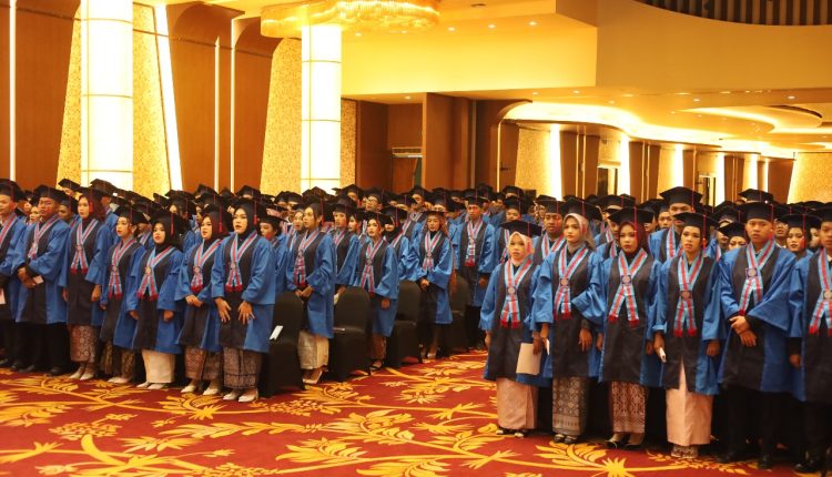 wisuda