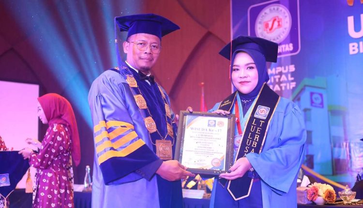 Wisudawan Terbaik