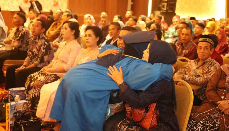 Wisudawan Terbaik