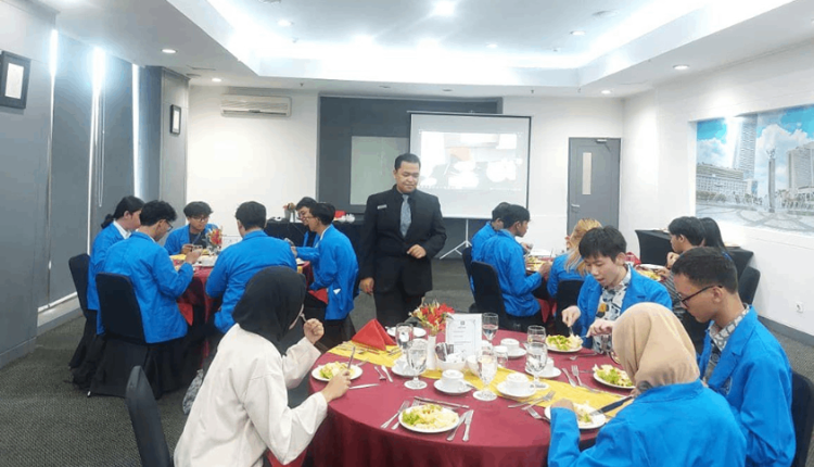 Table Manner
