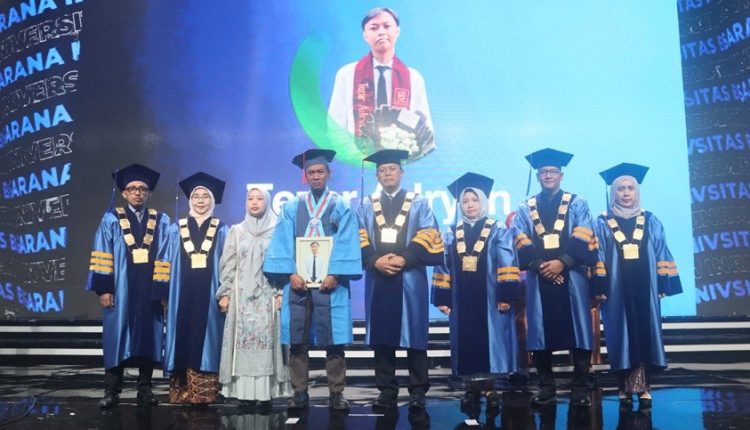 wisuda