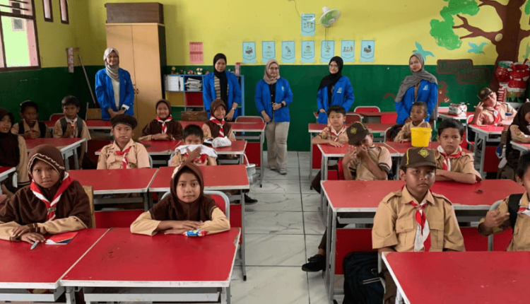 Mahasiswa UBSI PKM