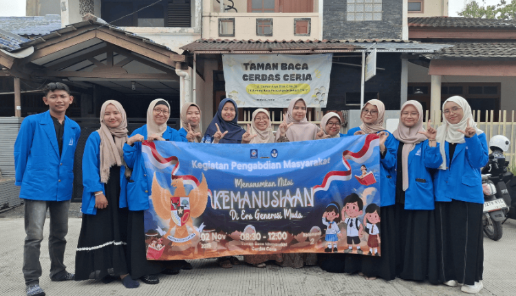 Foto bersama mahasiswa Akuntansi UBSI mengadakan sosialisasi