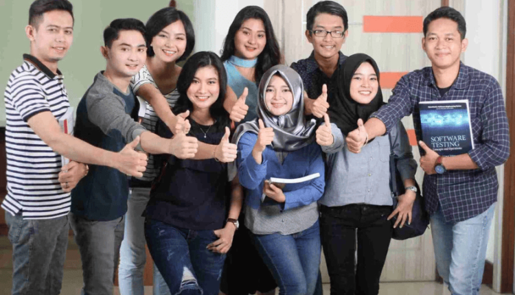 Cara Mahasiswa UBSI Kalimalang Mengasah Belajar Skill Secara Nyata