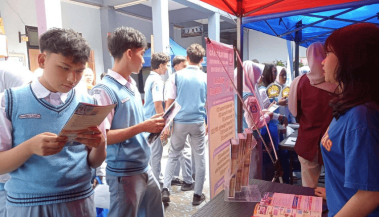 Edufair SMA Putra Bangsa