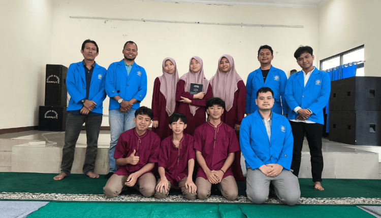 Foto bersama mahasiswa UBSI yang melaksanakan kegiatan Pengabdian Masyarakat