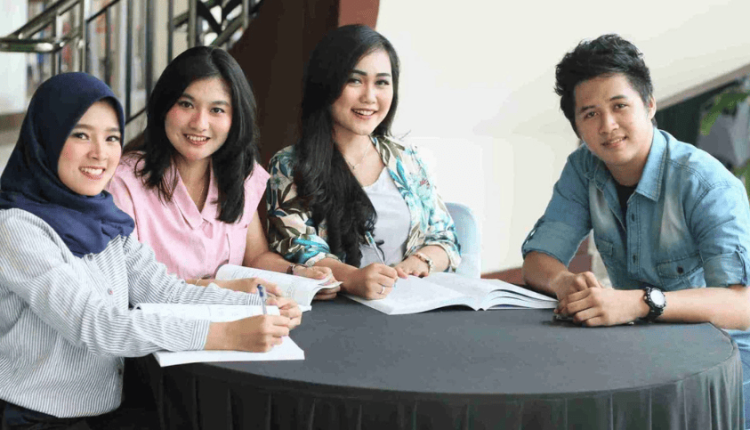 Pembelajaran hybrid UBSI