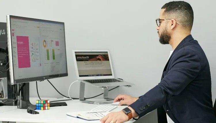 Sistem Informasi Akuntansi Menjadi Program Studi Strategis di Era Automasi Bisnis Modern