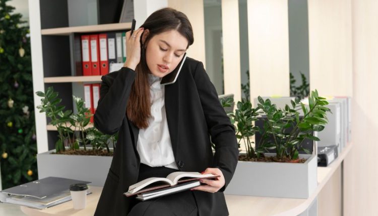 Kerja Iya, Kuliah Iya, Stres Jangan: Magister Manajemen untuk Profesional Aktif