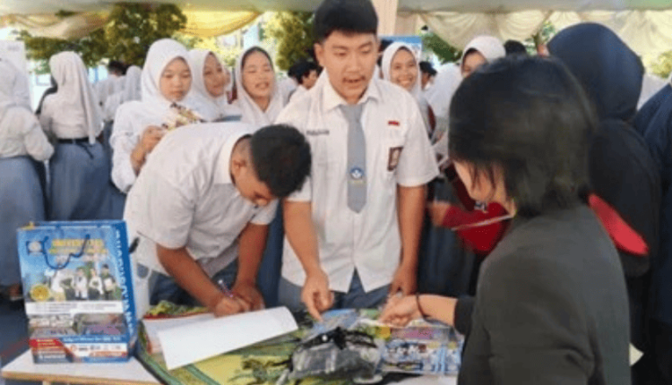 Edufair SMAN 8 Bogor